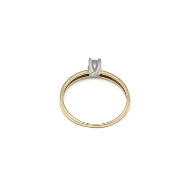 Anillo de compromiso con diamante en oro amarillo 14 kilates. For Cheap