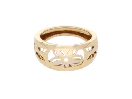 Anillo calado motivo flor en oro amarillo 14 kilates. Sale