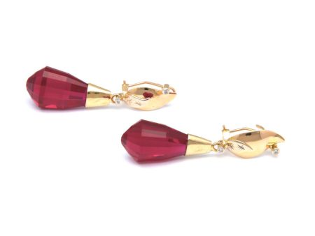 Aretes dieño especial con rubies y circonias en oro amarillo 14 kilates. For Cheap