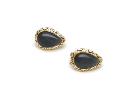 Aretes calados con ojo de tigre black en oro amarillo 14 kilates. Sale